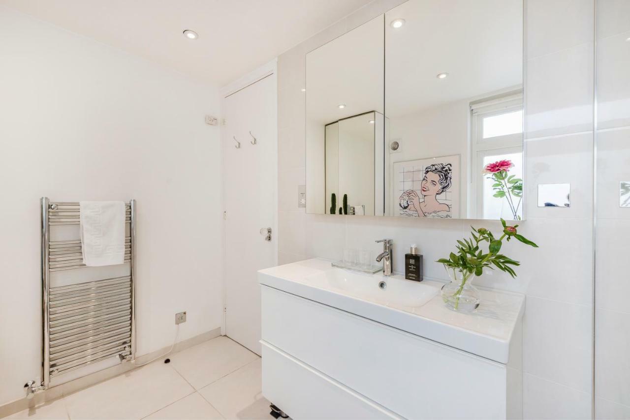 Explore The Most Exquisite West-End From A Harrods Family And Couple Home Londen Buitenkant foto